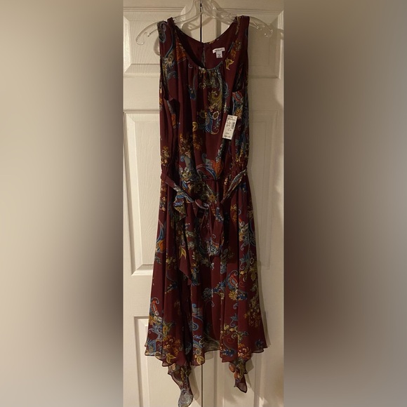 Westport Dresses & Skirts - Westport Burgundy Floral Midi Dress